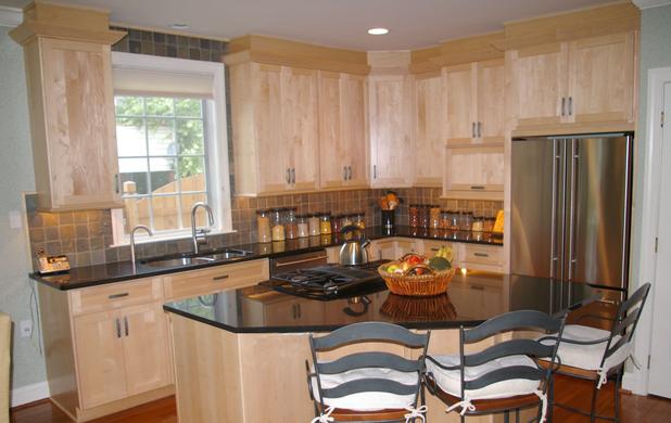 Shaker Maple Reface, Black Absolute Granite, Slate Tile